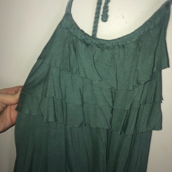 Banana Republic Ruffle Tank - Picture 2 of 5